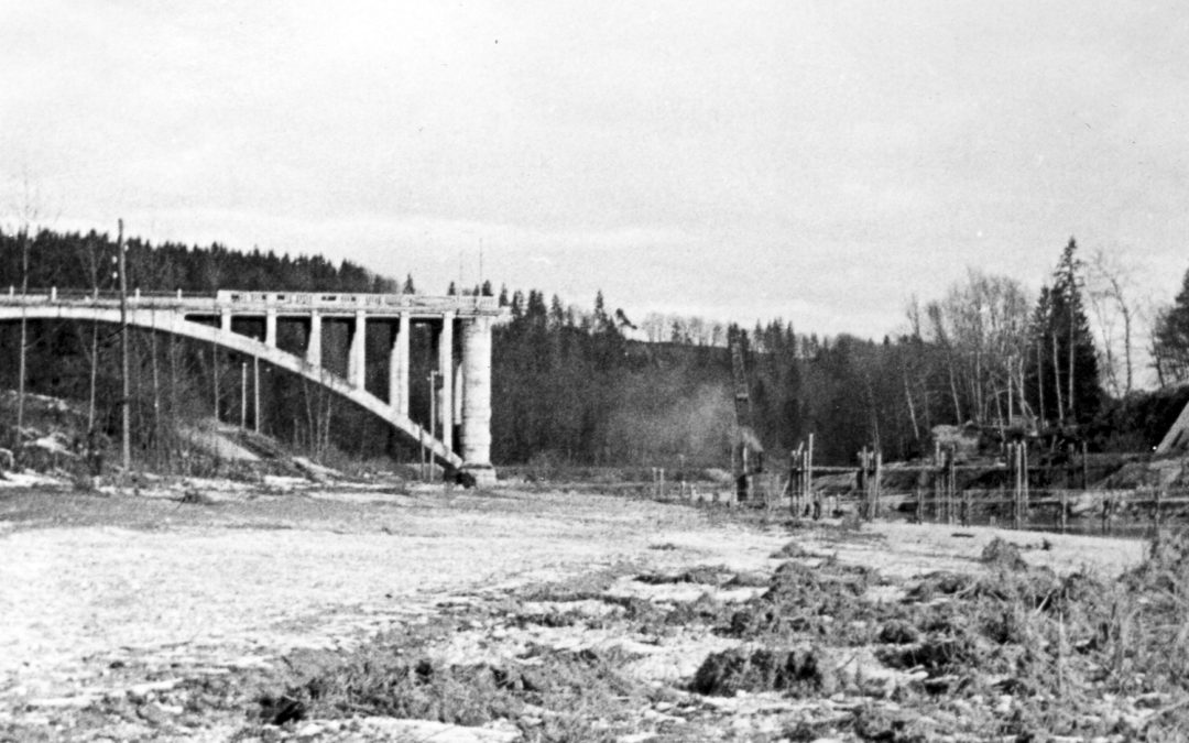 Ohne Brücke über die Isar – Provisorien und Wiederaufbau von 1945 bis 1949